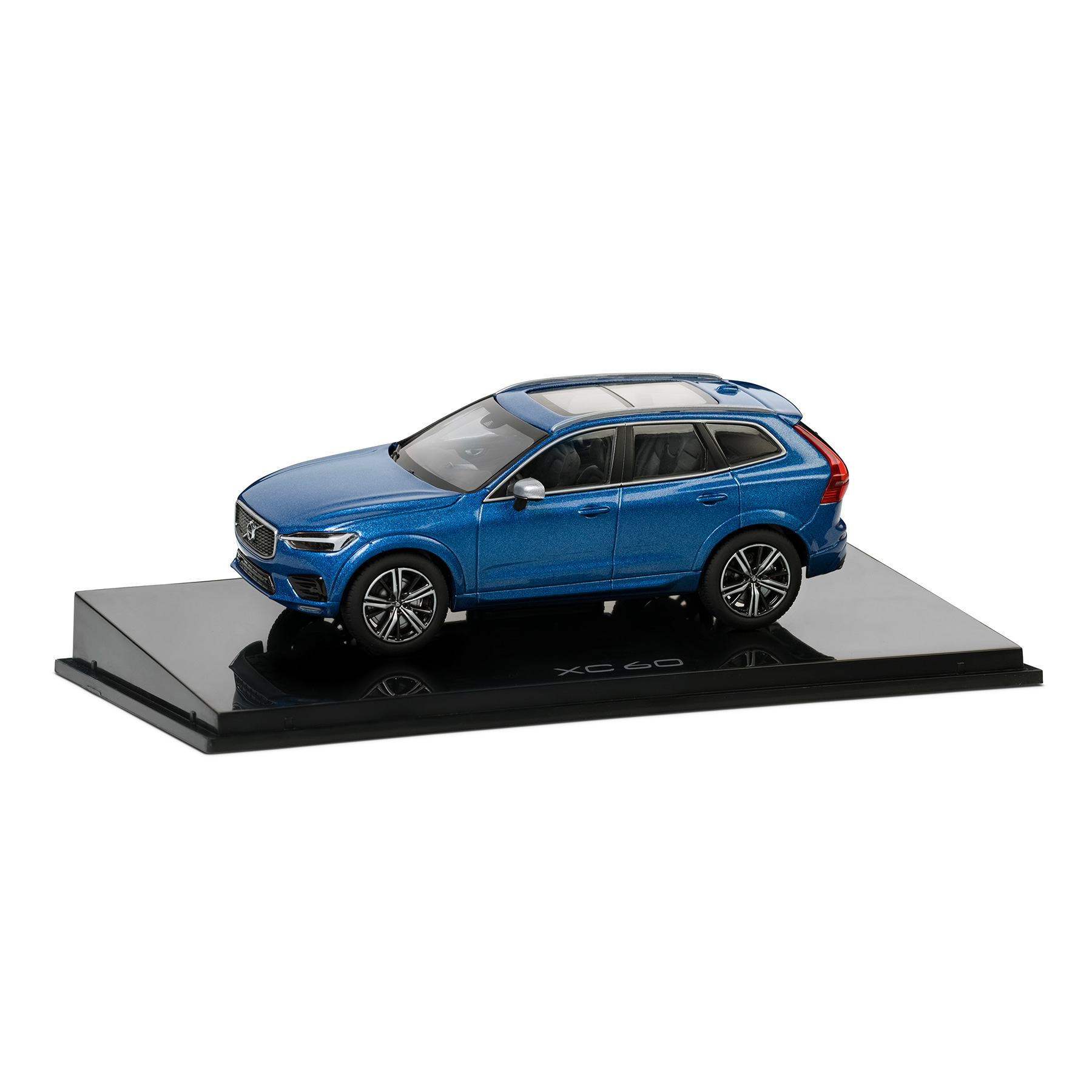 Масштабна модель Volvo XC60 1:43. Купити у офіційного дилера Volvo